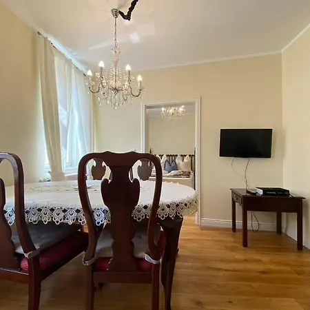 Luxus Residenz Koenigstein Апартаменты *
